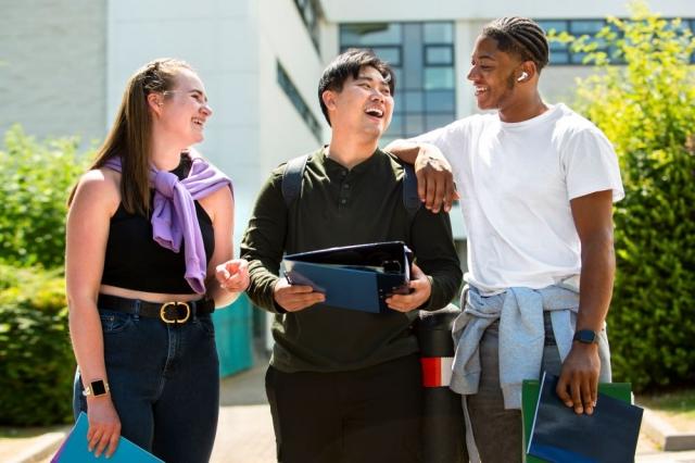 The Ultimate Guide to Birmingham City University: What You Need to Know! cover picture