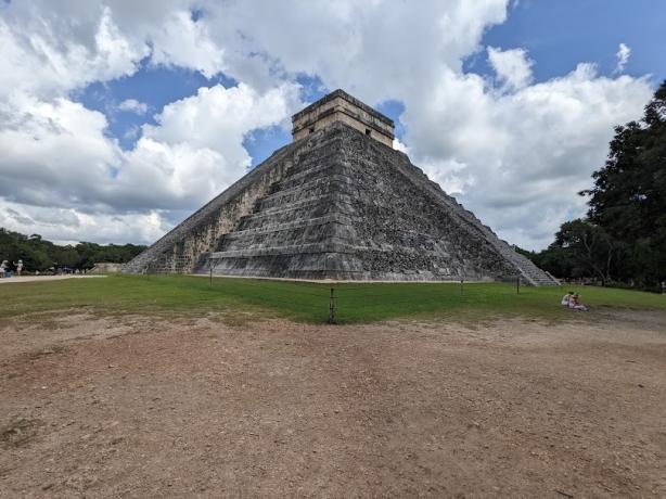 Where Can You Find the Most Authentic Chichen Itza Private Tour Experience? cover picture