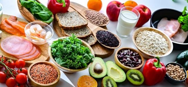 Top 10 Foods Orthopedic Surgeons Recommend for Stronger Bones & Joints cover picture