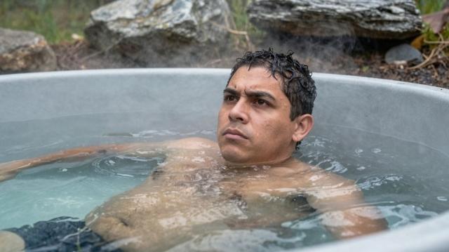 How Beginners Can Use Cold Plunging to Boost Recovery and Resilience cover picture