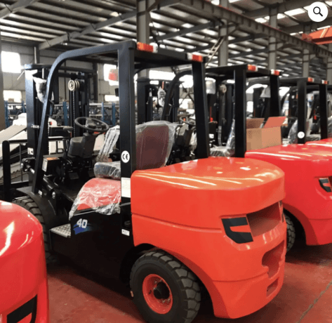 The Evolution of Forklift Technology: Redefining Material Handling for a Smarter Future cover picture