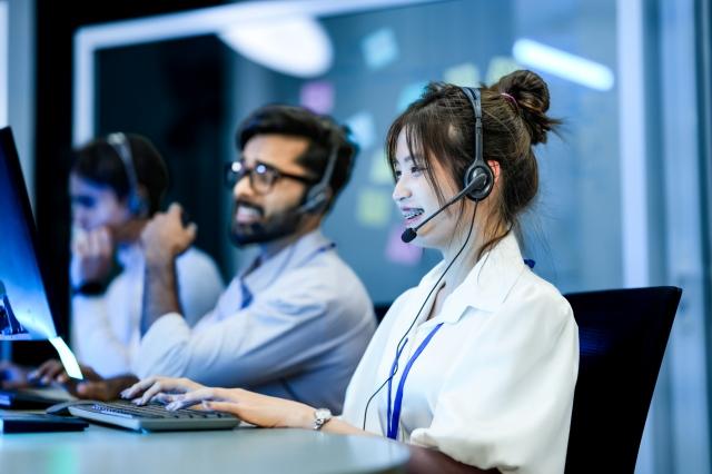 The Benefits of Outsourcing Healthcare Call Center Services cover picture