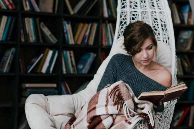 4 Enjoyable activities you can do indoors cover picture