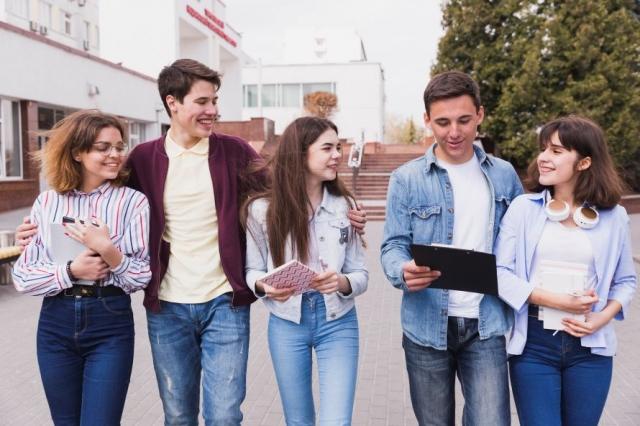 Don't Miss Your Chance to Study in the United Kingdom in 2024 If You're from India! cover picture