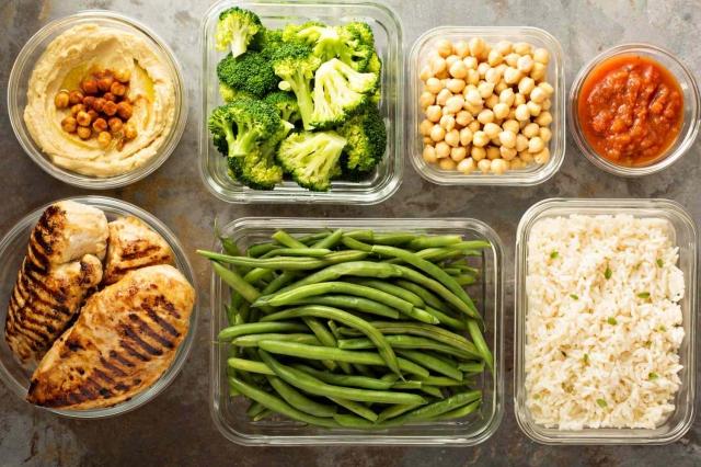 What To Eat To Lose Weight? cover picture