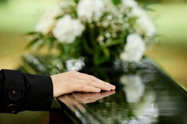 The Best Gift For Someone Who Has Lost A Loved One cover picture