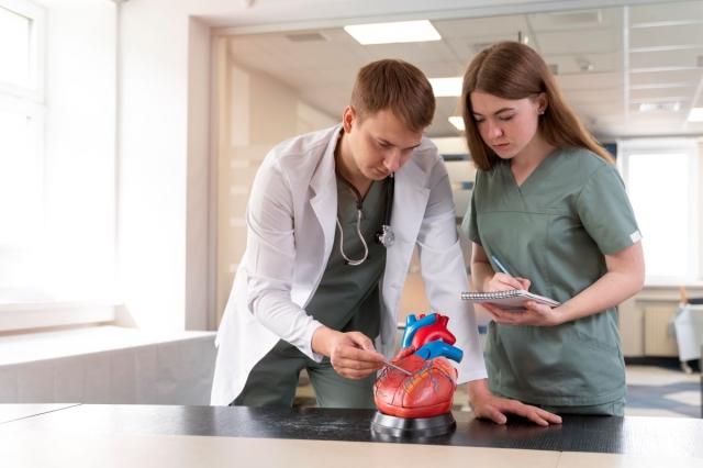Best Universities for Respiratory Medicine Studies in the UK! cover picture
