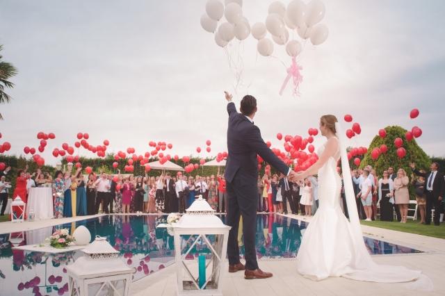 5 Tips To Keep In Mind When Planning Your Destination Wedding cover picture