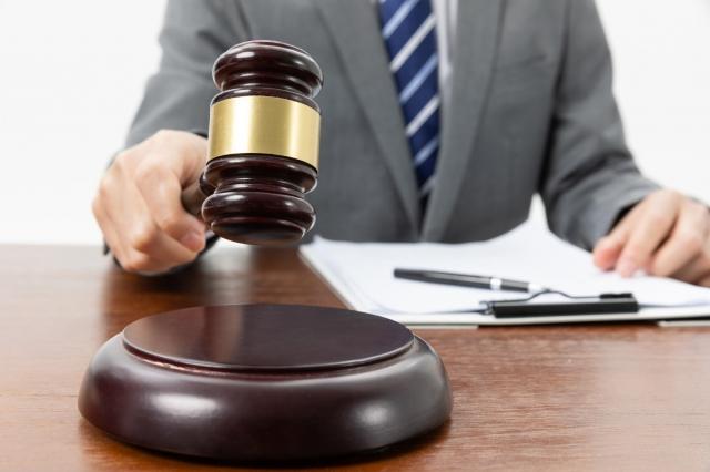 8 Tips for Choosing the Right Personal Injury Attorney cover picture