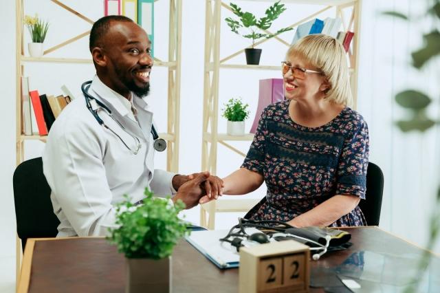 5 Amazing Benefits Of Private GP Services In UK cover picture