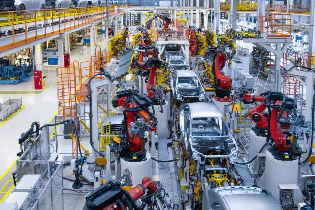 Are Gigafactories Sustainable? A Closer Look cover picture