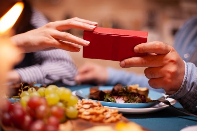 Culinary Delights: Unique and Memorable Gifts for Foodies cover picture