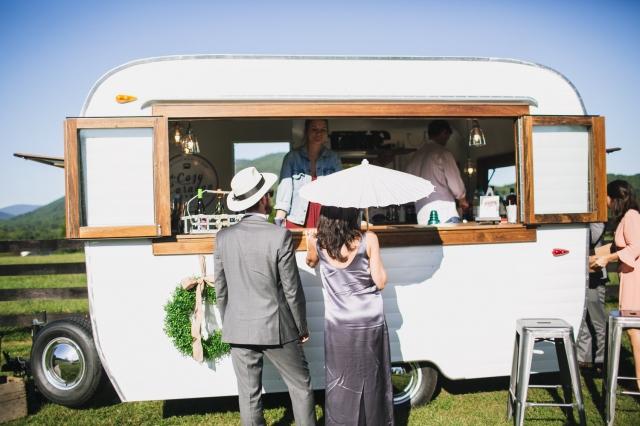 Navigating the Beer Truck Scene in New Orleans, Louisiana cover picture