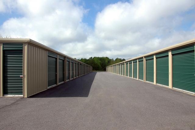 What the Difference Between Short-term and Long-term Storage Solutions? cover picture