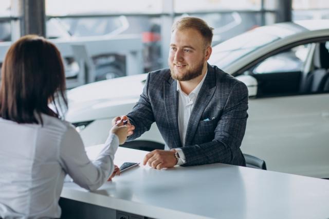How beneficial is a deposit for car finance? cover picture