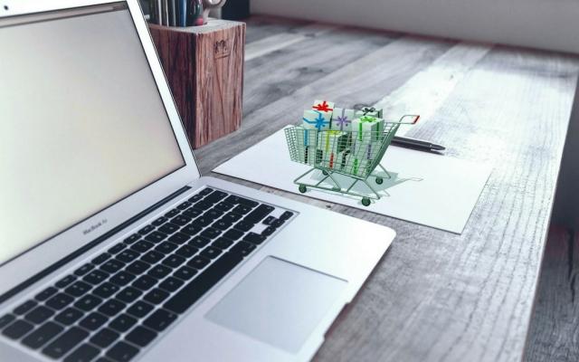 How to Start Making Money from Online Arbitrage in 2023 cover picture