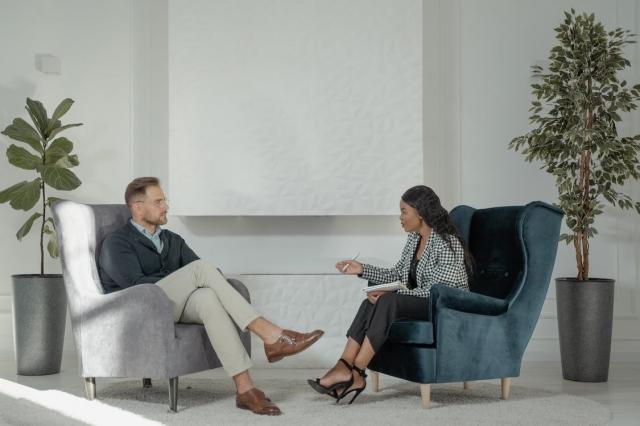 The Benefits of Talk Therapy for Your Mental Health cover picture