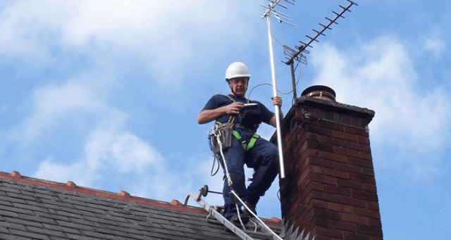 When to Call a Professional: Signs You Need Professional TV Aerial Repair cover picture