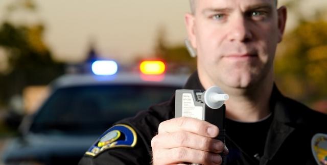 How do drunk driving defense lawyers build a case to protect their clients in DUI cases? cover picture