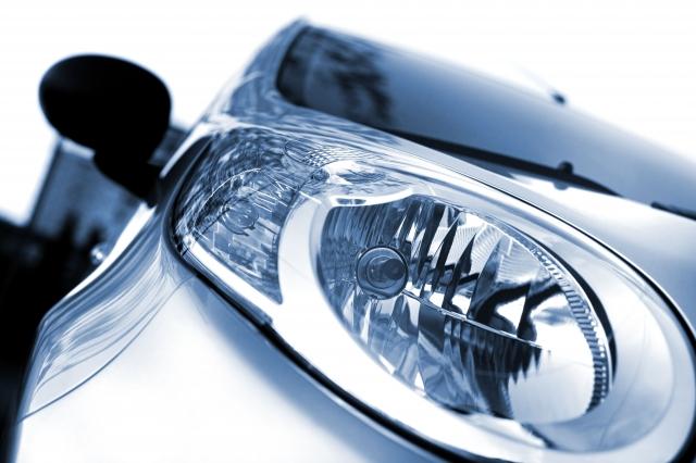 How can projector headlights with integrated LED daytime running lights (DRLs) increase safety? cover picture