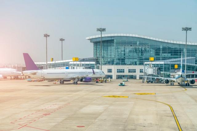 Efficient Transportation: Navigating LAX with Ease cover picture