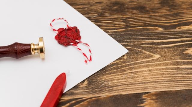 How to Add a Personal Touch to your Christmas Presents cover picture