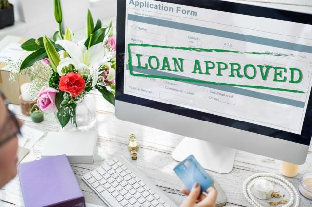 Instant Personal Loans: a Quick and Simple Process cover picture