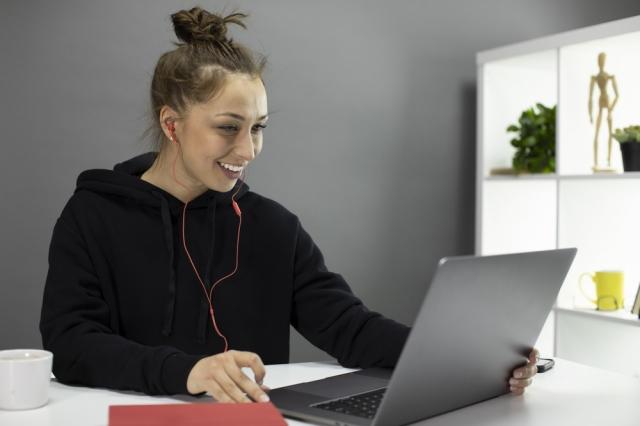 The Art of Self-Care for Digital Creatives and Entrepreneurs cover picture