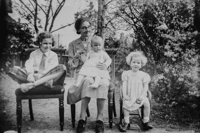 Unveiling Your Roots: Building a Vibrant Family Tree with Historical Records and Collaborative Stories cover picture