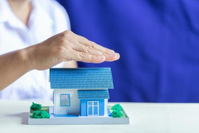 Let’s Answer Your Burning Questions About Homeowners Insurance cover picture