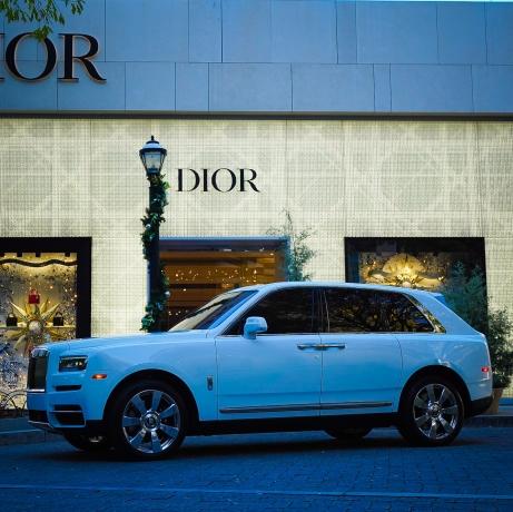 Unveiling Elegance: Rolls Royce Wedding Car Hire with Atlanta Exotic & Luxury Car Rentals cover picture