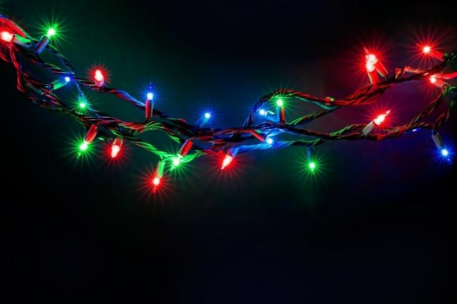 Professional Christmas Light Installation in Phoenix, AZ cover picture