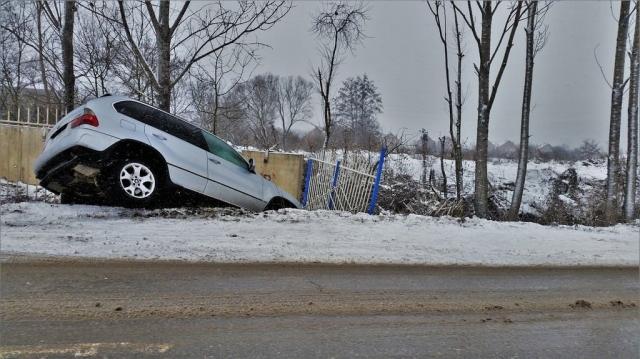 Auto Accident Injury? Get the Legal Help You Deserve cover picture