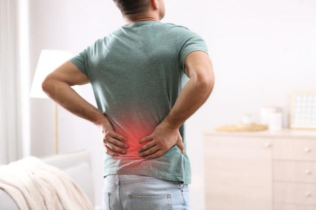 Manual Spinal Decompression: Is It Right for Your Back Pain? cover picture