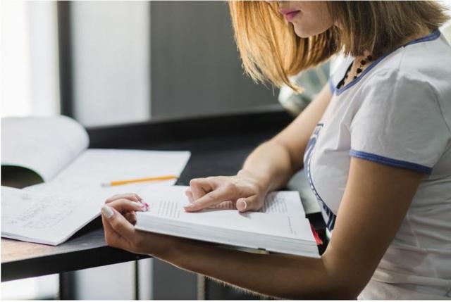 Hacks for Efficient Paper Writing: A Student's Handbook for Success cover picture