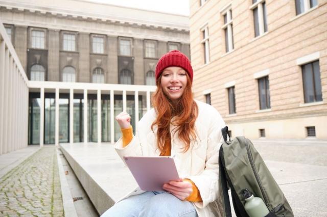 University of South Wales for Studying in the UK 2024! cover picture