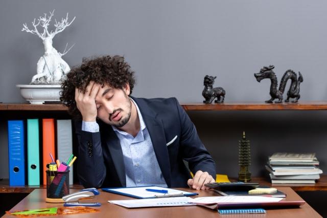 The Silent Struggle: Unmasking the Realities of Employee Burnout cover picture