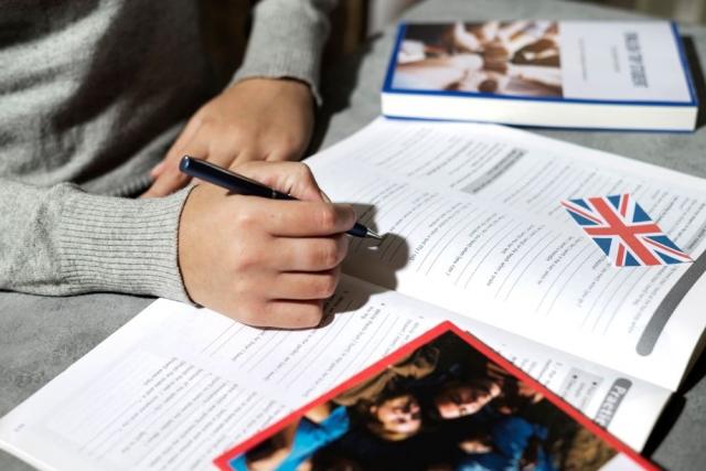 How students in the UK can get around the language barrier! cover picture