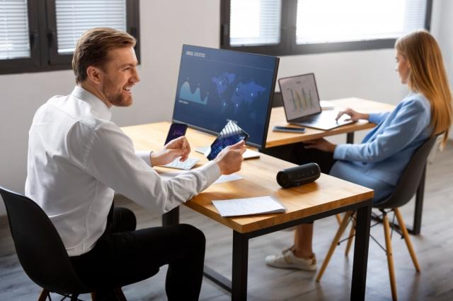 The Importance of Trading Broker Reviews cover picture