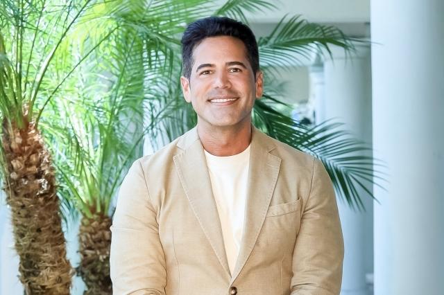Entrepreneur Extraordinaire: The Career And Achievements Of Edwin Miranda Reyes cover picture