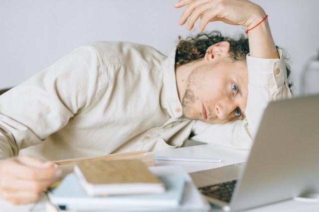 5 Work-Life Balance Strategies to Boost Employees' Productivity and Morale cover picture