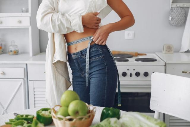 7 signs you have a slow metabolism and how to speed it up cover picture