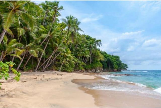 The most beautiful islands of the world cover picture
