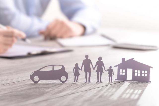 Understanding the Flexibility and Potential of Variable Life Insurance Policies cover picture