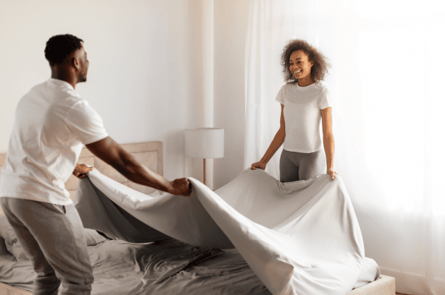 8 Best Bedding for Hot Sleepers 2024: Tips to Stay Cool All Night cover picture