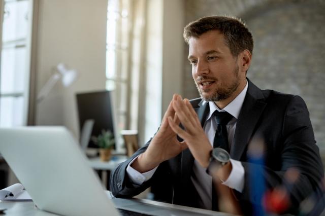 Sign Language - Picking the Right Kind of Sign for Your Business cover picture