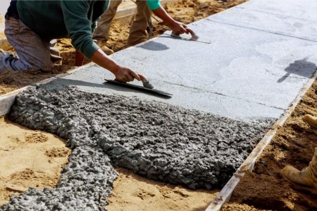 Exploring The Unsung Heroes: Concreters In Construction Projects cover picture