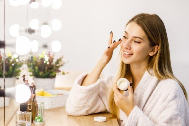 What Everyone Is Saying About Fiera Cosmetics cover picture