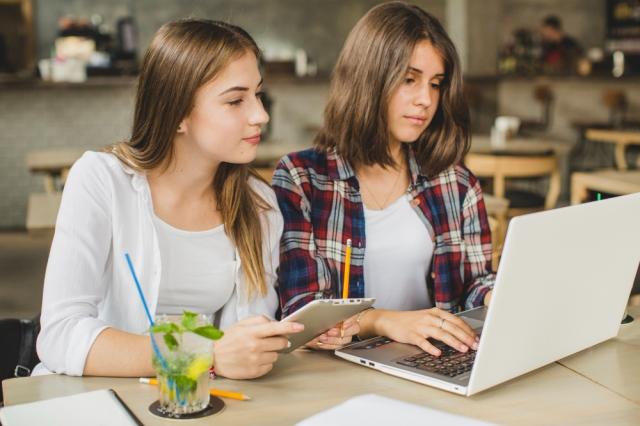 The Importance of Educational Apps in Exam Preparation cover picture