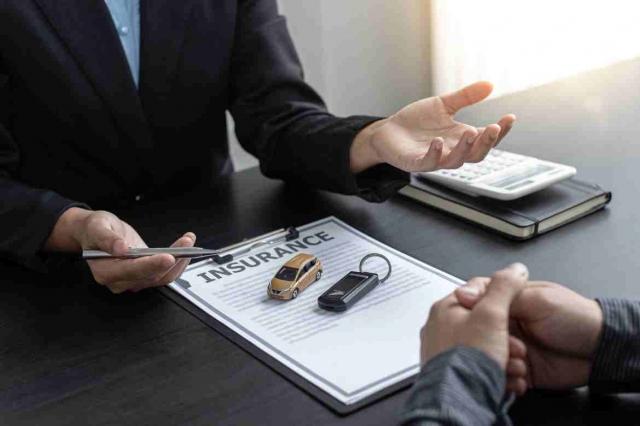 The Process of Seeking Compensation for Whiplash Injuries in Daytona Beach Car Accidents cover picture